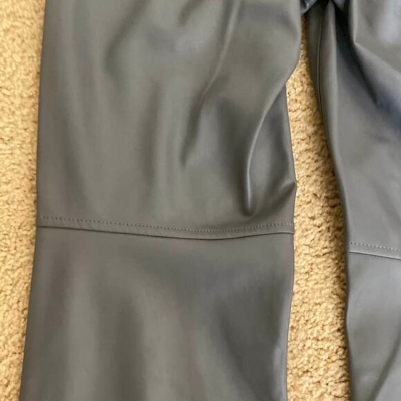 NWT GAP Leather Pants Dove Gray Size 10R Orig. $89.95 - Picture 4 of 9